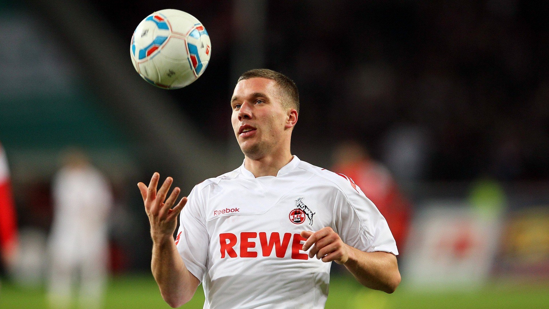 “亚戈·卡尔曼：阿根廷橄榄球的新希望，未来值得期待”